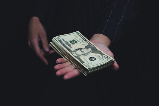 Pourquoi est-il si difficile de mettre de l'argent de côté ?