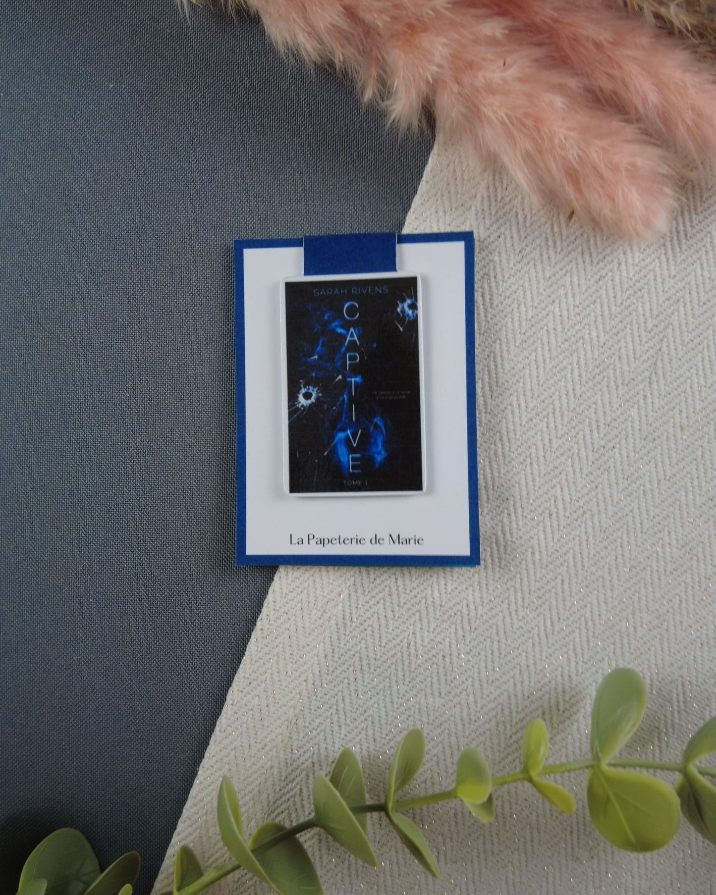 captive-marquepage-marquepageaimante-marquepagelivre-lapapeteriedemarie