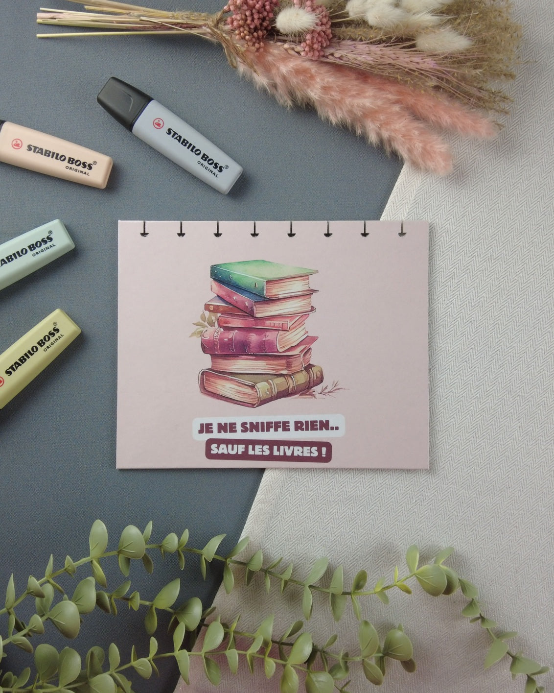 jenesnifferien-carnetdelecture-carnetrechargeable-couvertureatoma-lapapeteriedemarie.1