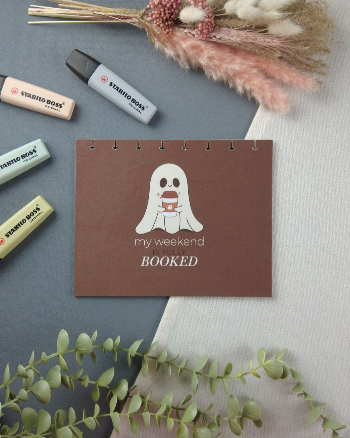 myweekendisfullybooked-carnetdelecture-carnetrechargeable-couvertureatoma-lapapeteriedemarie.1