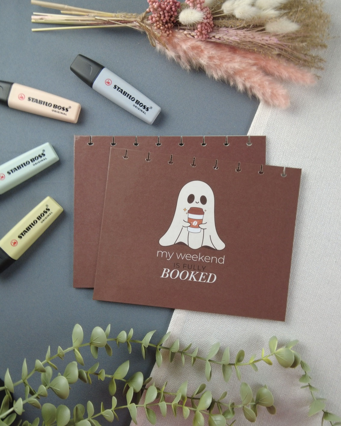 myweekendisfullybooked-carnetdelecture-carnetrechargeable-couvertureatoma-lapapeteriedemarie.2