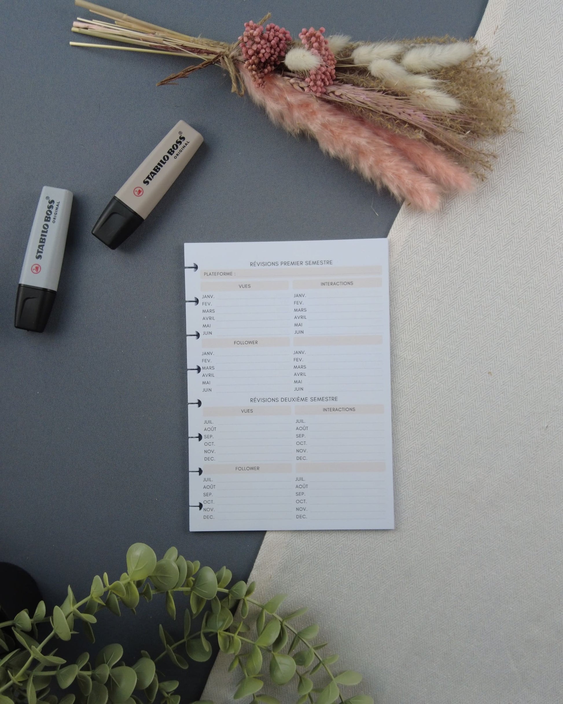 organisationreseauxsociaux-createurdecontenu-createurugc-organisationcreationcontenu-lapapeteriedemarie.2